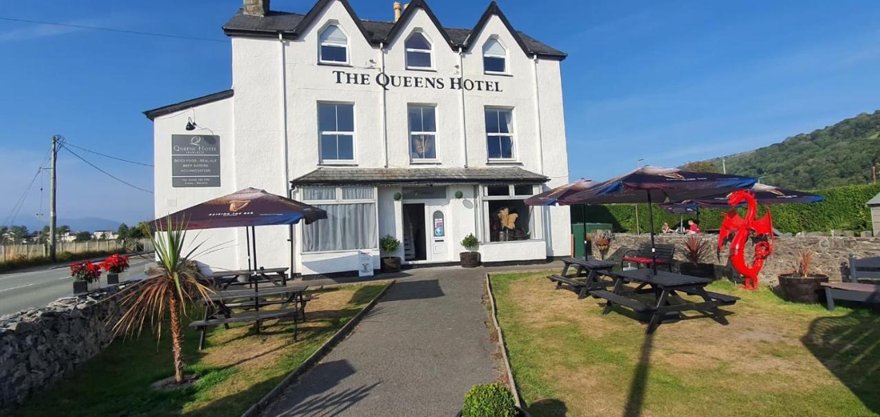 The Queens Hotel Харлех Экстерьер фото
